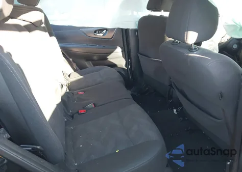 2016 Nissan Rogue S z USA, uszkodzony, nr VIN KNMAT2MV5GP657844